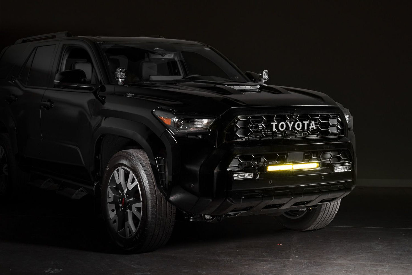4Runner 2025 - 2026 TRD Pro Grille Diode SS20 Sport / Pro Lightbar Kit