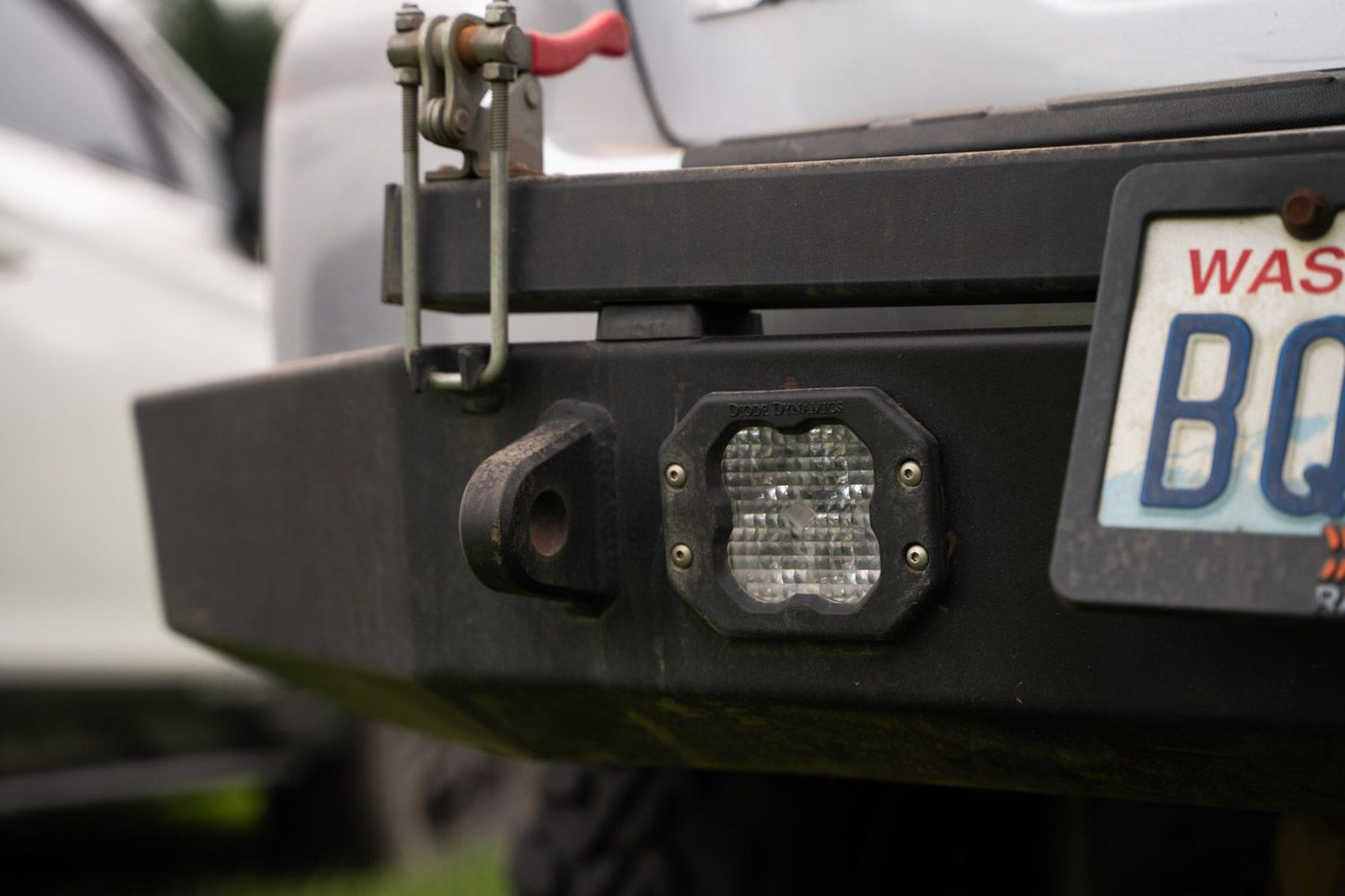 SS3 SAEDOT White Sport Flush Mount LED Pod (one)