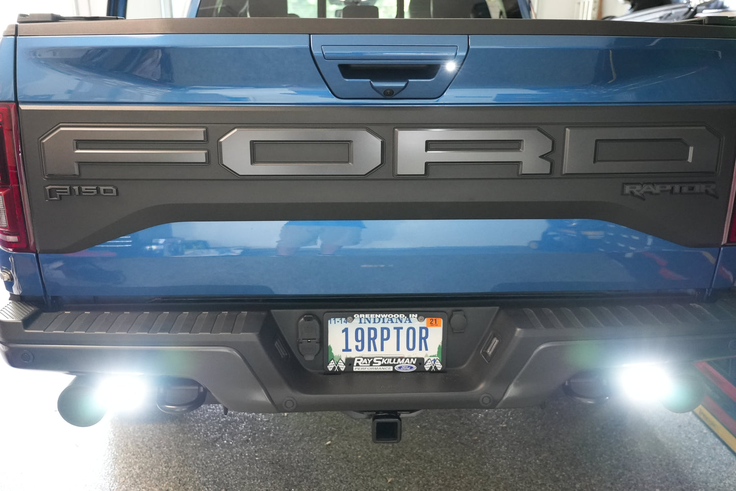SPV Parts 2017-2020 Ford Raptor Rear Diode Dynamics SS2 Series Reverse Light Kit (No Drill) Red Backlight Rear LED